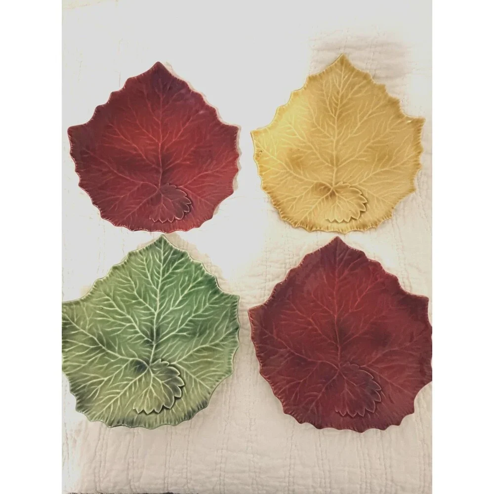 New Williams Sonoma Set of 4 Leaf Autumn Fall Plates Green Red Yellow Italy
